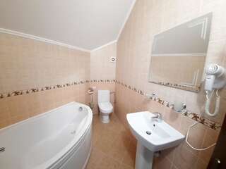 Отель Цвит Папороти Яремче Семейные апартаменты-3